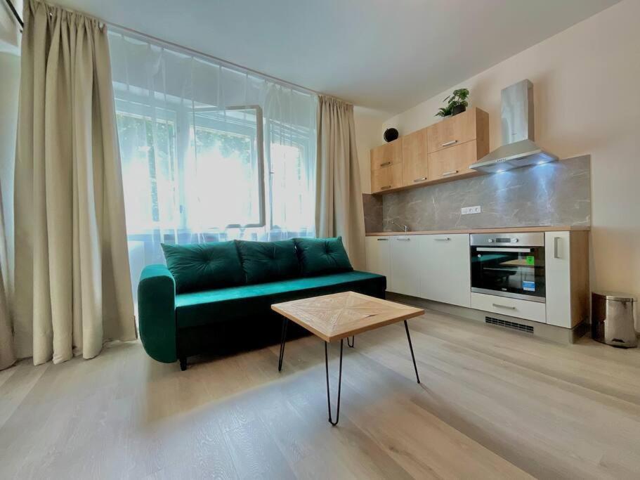 1 In The Bank House